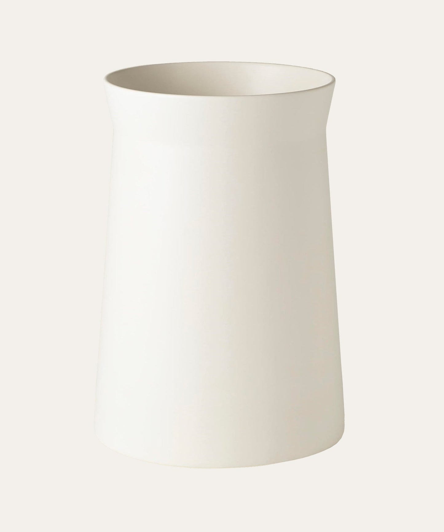 Soft Curve Vase - Stephenson House